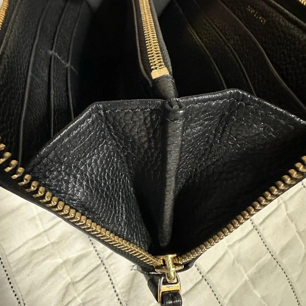 Tory Burch Black Pebbled Leather Zip-Around Wallet - Picture 9 of 13